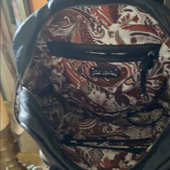 Black leather shoulder bag... - Picture 4 of 8